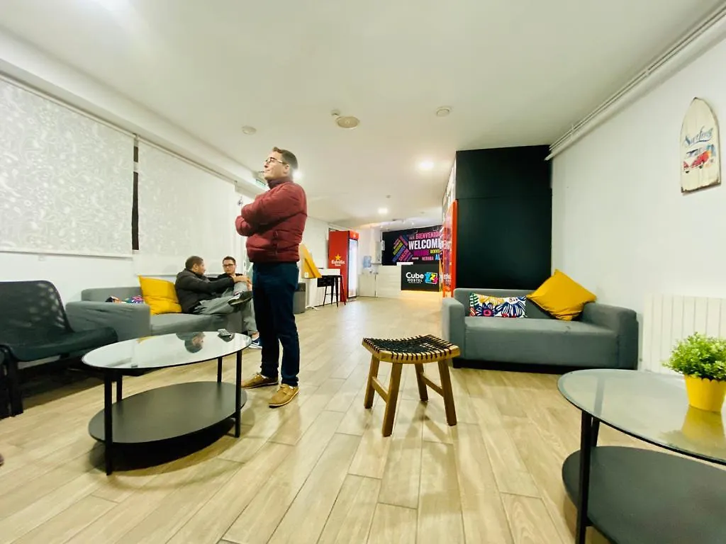Mellow ECO Hostel Barcelona 0*,