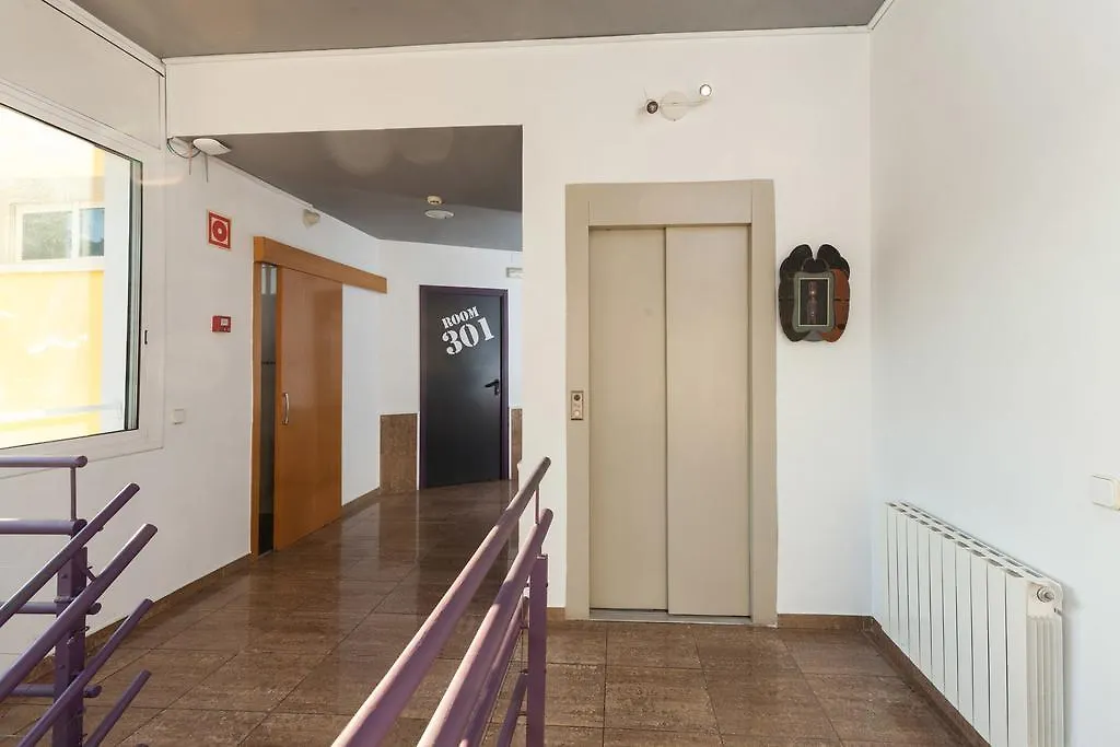 Mellow Barcelona Hostel