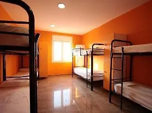 Mellow Barcelona Hostel 2*,